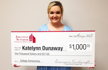 Congratulations to our $500 Holiday Giveaway Winner!